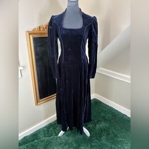 Vintage Laura Ashley Dress Navy Velvet Victorian Edwardian Size 8